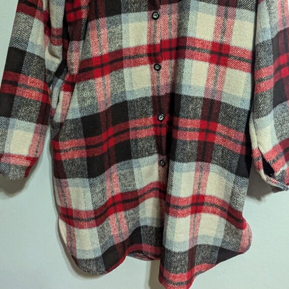 Adora shacket jacket flannel plaid pockets  Size Medium - Picture 6 of 8